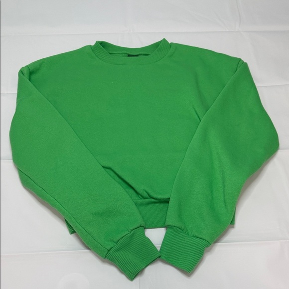 Wild Fable Bright Green Crewneck Sweater - Picture 1 of 1